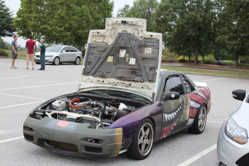 Illustration for article titled Hot Hatches Were Found at C&C Today